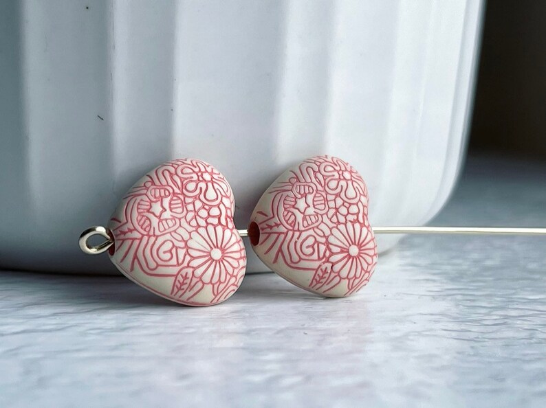 Pink Ivory Etched Heart Opaque Acrylic Beads 16mm 8 image 3