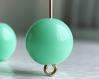 Light Seafoam Round Acrylic Beads 12mm (16)
