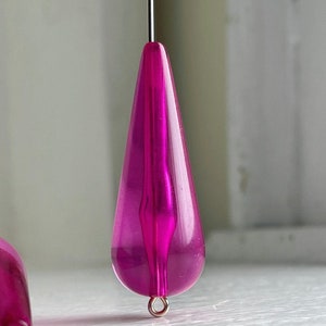 Vintage Long Hot Pink Lucite Drop Teardrop Beads 42mm (6) Chunky