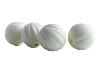 Vintage Lucite Ivory Cream Opaque Fluted Round Beads Matte 10mm (20)