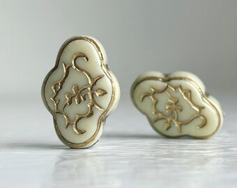 Acrylic Beads Etched Ivory Gold Acrylic Flower Oval 17mm (20)