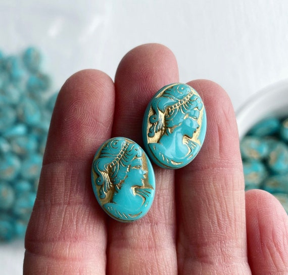 Cameo beads deals