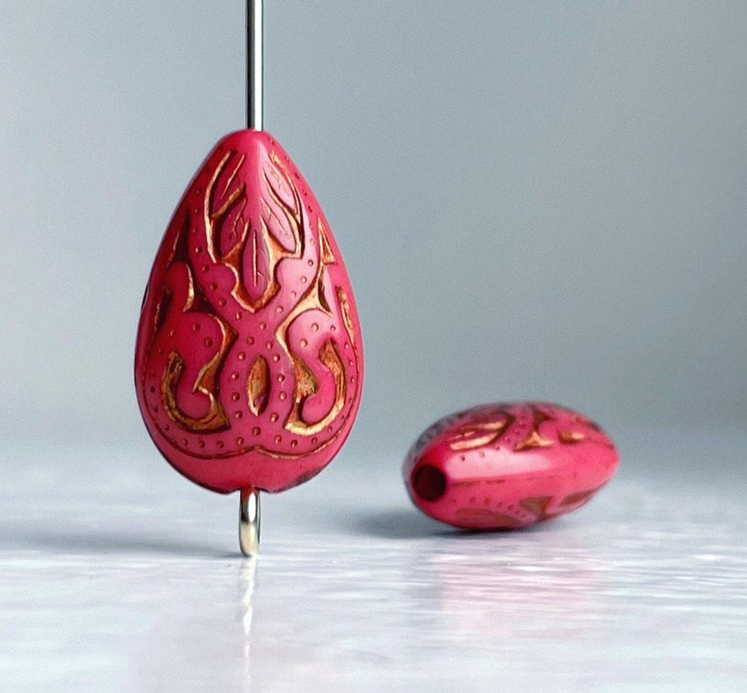 Deep Raspberry Pink Gold Etched Teardrop Acrylic Flat Drop Beads 18mm ...