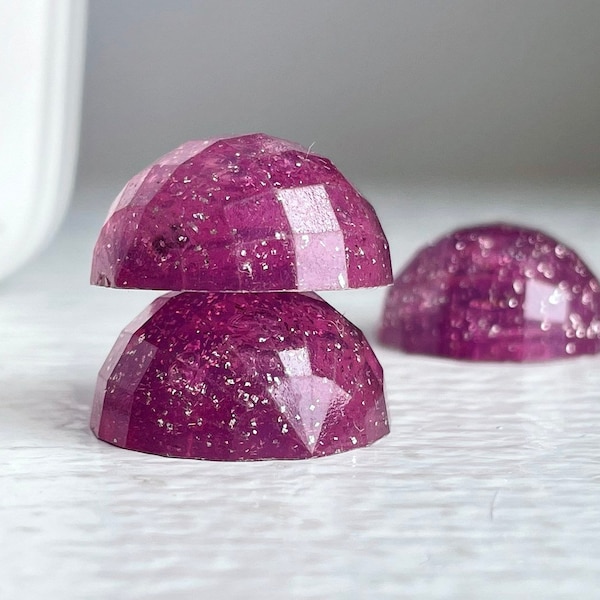 Vintage Raspberry Pink Glitter Resin Cabs Faceted 22mm (8)