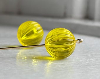 Vintage Yellow Fluted Round Lucite Melon Beads Corrugated 14mm (12)
