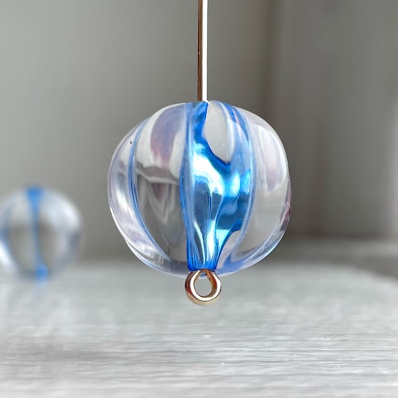 Clear Acrylic Fluted Round Beads Blue Core 17mm (10) Corrugated Pumpkin