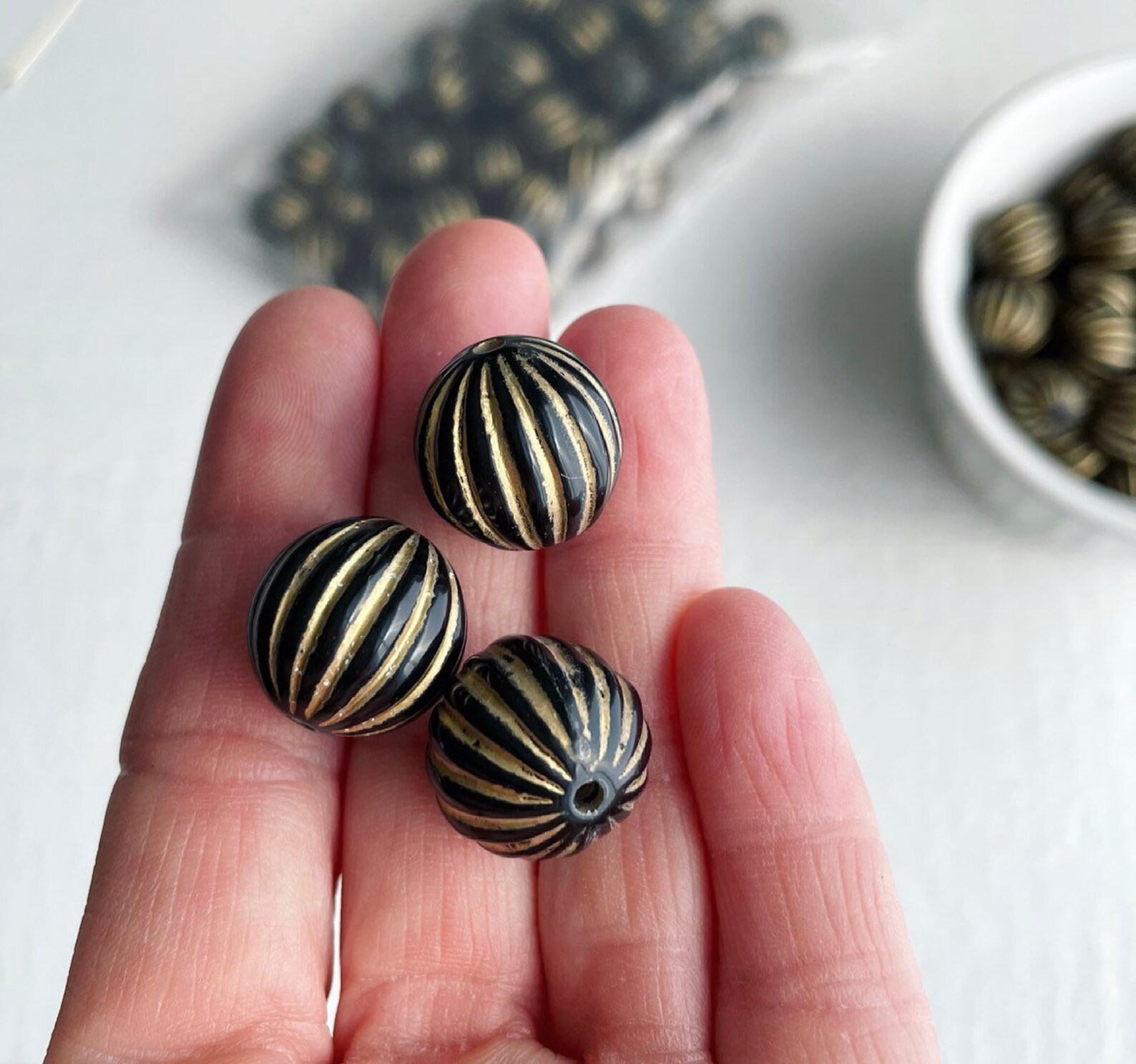 Black Gold Fluted Round Acrylic Beads 16mm Corrugated Pumpkin | Etsy