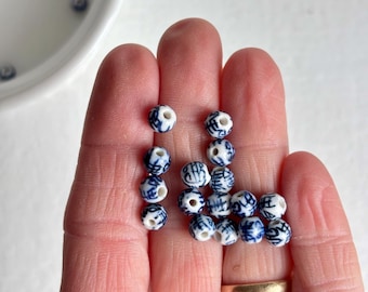 Vintage Hand Painted Porcelain Tiny Blue White Round Beads 6mm (6)