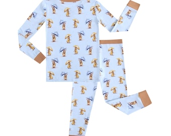 Pijama de dos piezas "Lluvias de abril"