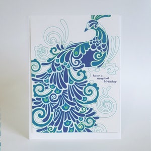 Carte d'anniversaire paon magique Carte d'anniversaire fantaisiste Carte de voeux paon fantastique Carte d'anniversaire meilleur ami pour elle Carte de plumes de paon