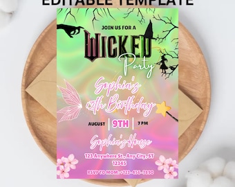 以下が含まれることがあります： 「Wicked Party」のカラフルな招待状。テキストは「Sophia's 12th Birthday」です。デザインは魔女のシルエット、蝶、魔法の杖が特徴です。招待状は木製のプレートに置かれています。