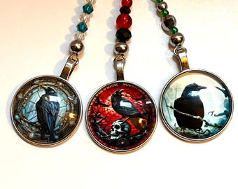 Gothic Raven Keychain: Bird Lover Gift, Halloween Charm
