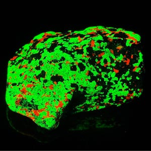 Willemite Calcite Franklinite UV Fluorescent Mineral Sample Sterling Hill NJ E120
