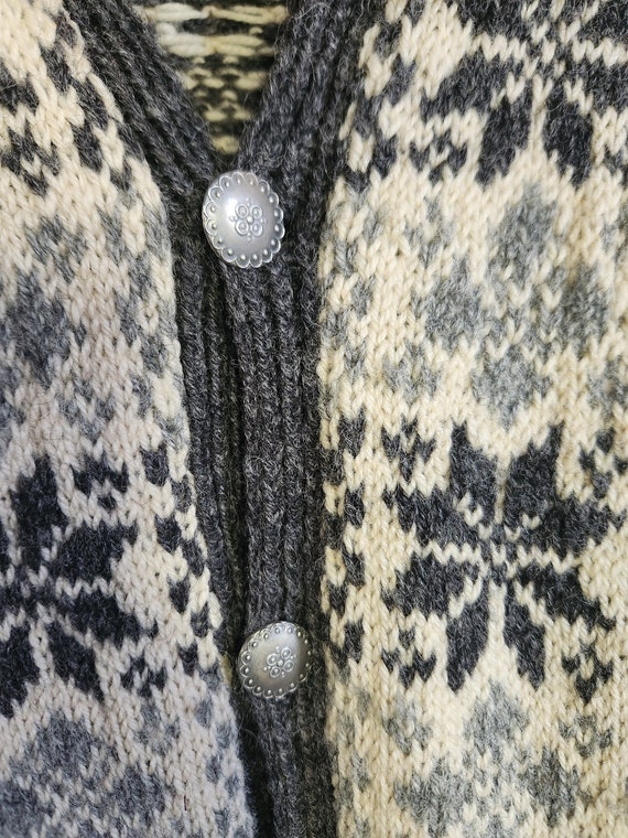 Vintage 100% Wool Handknit Norwegian Norsk Husfli… - image 3