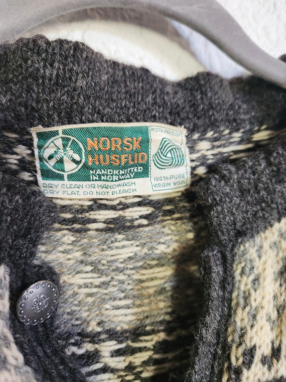Vintage 100% Wool Handknit Norwegian Norsk Husfli… - image 2