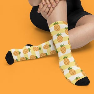 Pineapple Sublimation Socks, Tropical Fruit Design, Summer Beachwear, Novelty Gift, Fun Fashion Accessory, Colorful Patterned Footwear