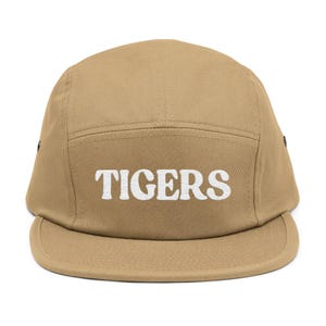 【VETEZE】24FW★ AubeA Retro Big Logo 5 Panel Ball Cap VETEZE】24FW☆ AubeA Retro Big Logo 5 Panel Ball Cap (VETEZE
