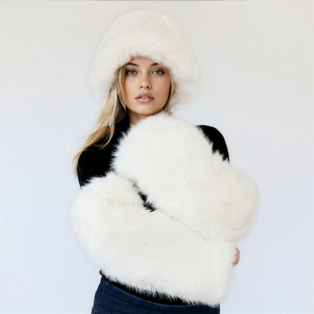 Faux Fur Leg Warmer and Bucket Hat Set, Winter Accessory - Etsy display picture 1