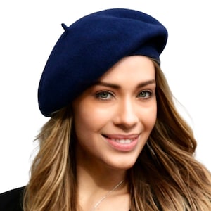 Navy Beret Hat, Women&#39;s Hat, Winter Hat, Fall Accessories, Winter Accessories, Wool Beret Made In Europe