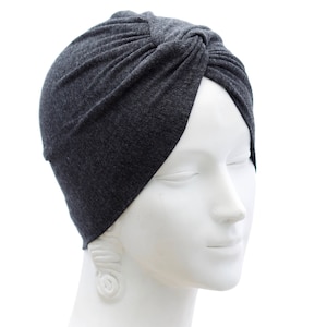 Soft Turban Hat, No Tie Turban, Chemo Hat, Fall Accessory, Hair Covering, Beanie Beret, Head Wrap, Gray Packable Turban, Front Twist Turban Charcoal