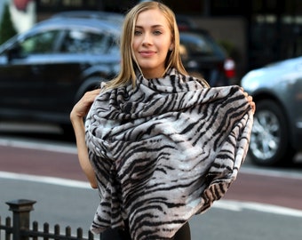 Tiger Scarf, Christmas Gift, Animal Print, Woven Scarf, Winter Shawl, Fall Fashion, Tiger Wrap, Soft Scarf, Oblong Scarf, Rectangular Shawl