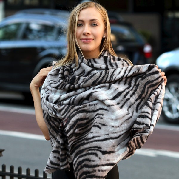 Tiger Scarf, Christmas Gift, Animal Print, Woven Scarf, Winter Shawl, Fall Fashion, Tiger Wrap, Soft Scarf, Oblong Scarf, Rectangular Shawl