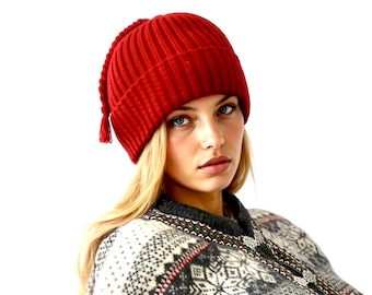 Red Knit Hat with Tassel, Norwegian Tomtelue Nisselue