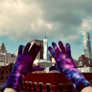 Hand-Dyed Cashmere Blend Knit Gloves: Purple Pink Winter Mittens image 4