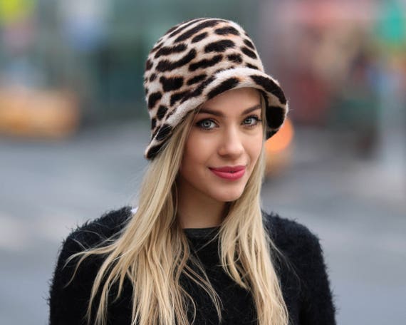Faux Fur Hat Animal Pattern Cloche Hat Zebra Leopard Cheetah Tiger Giraffe Print Fur Winter Hat Spring Fashion Winter Accessories 1920s Hat