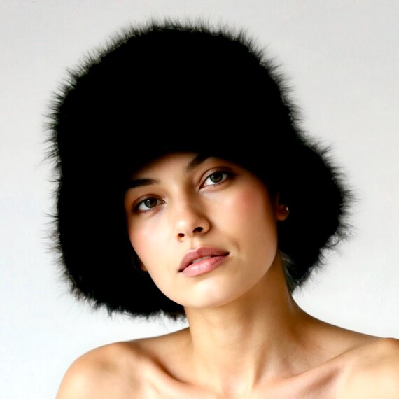Black Vegan Fur Bucket Hat: Warm Winter Cloche - Etsy Norway display picture 1
