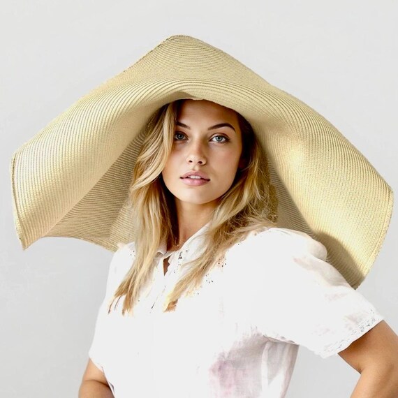 Oversized Straw Sun Hat, Wide Brim, Resort Beach Wear - Etsy  display picture 1