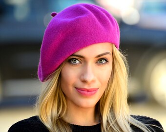 Pink Beret Hat French Beret Wool Hat Fuchsia Pink Beret Women's Gift 1940s Fashion Slouchy Hat Warm Hat Magenta Beret