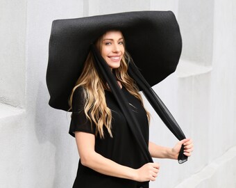 Black Sunhat Giant Brim Hat 12 Inch 
