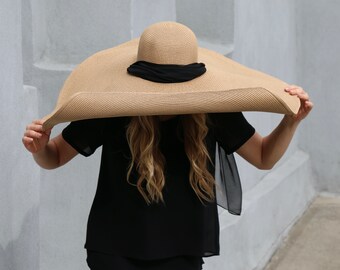 Black Sunhat Giant Brim Hat 12 Inch 