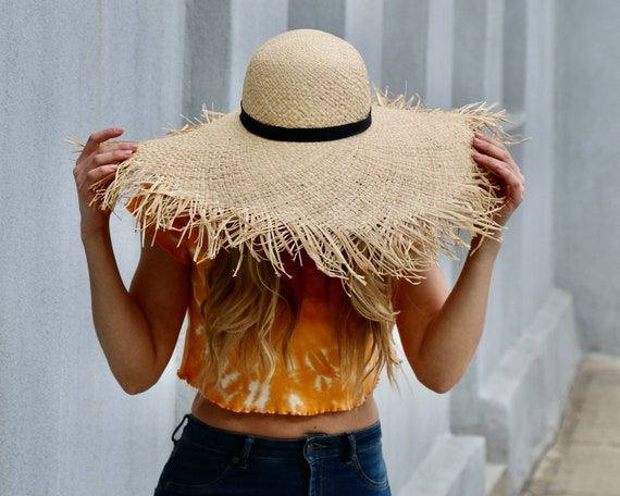 Straw Hat, Raffia Sun Hat, Handmade Beach Sun Hat, Summer Accessories, Summer Hat, Summer Beach Hat, Hat For Women, Frayed Fringe Sun Hat