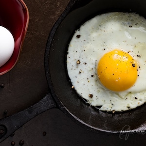 Food Photography - Rustic Fried Egg - Kitchen Decor