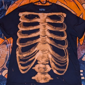 Skeleton Design T-shirt, Hand Painted Bleach Dyed, Size 2XL - Etsy