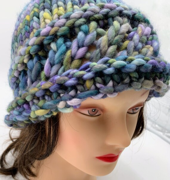 Hand Knit Winter Beanie Hat Chunky Hand-painted Wool Blue  display picture 3