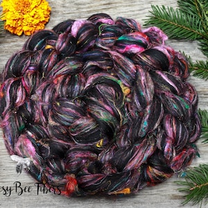 FIREWORKS Signature Custom TEXTURAL Blend Black Merino and Recycled Sari Silk Combed Top Wool Roving for Spinning or Felting - 4 oz