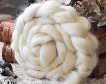 WENSLEYDALE Wool Roving Combed Top Natural White Ecru Spinning Dyeing Felting Wool - 4 oz