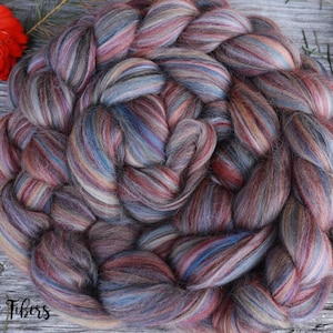 Sandalwood Merino Wool Roving: Extra Fine Fiber for Spinning & Felting