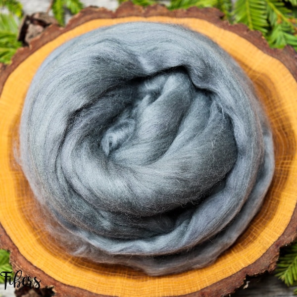 SILVER - Merino wool roving combed top, spinning, nuno felting, weaving - 2 oz