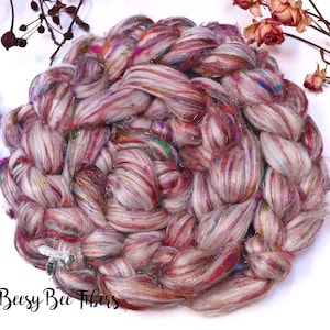 PEGASUS Merino Wool Roving: Recycled Sari Silk Fiber Blend