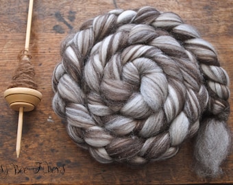 CORRIEDALE Natural Wool Roving Combed Top Spinning or Felting Fiber Humbug Blended Top - 4 oz