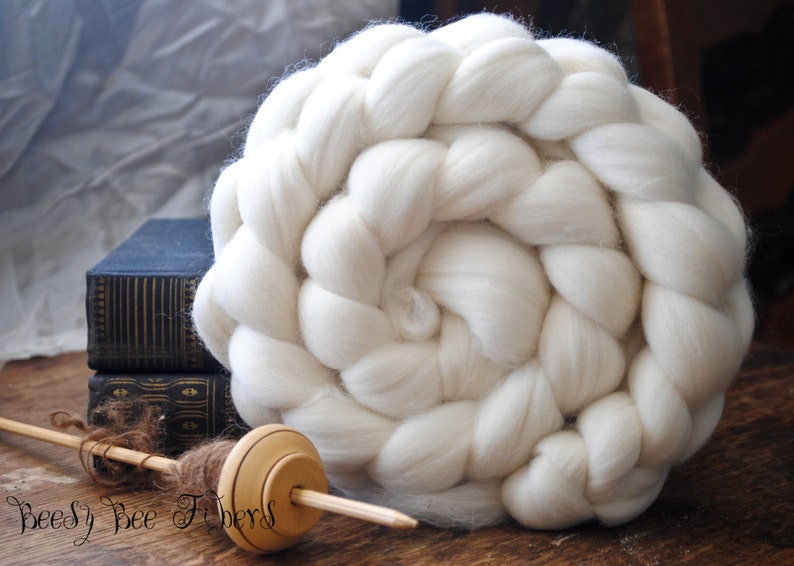 Domestic Merino Natural Ecru Undyed Combed Top Wool Roving Spinning Felting fiber 4 oz image 3