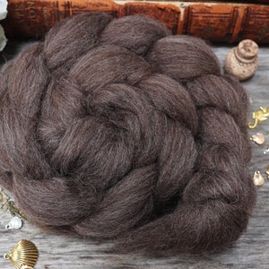 CORRIEDALE CROSS Combed Top Roving For Spinning, Carding, Felting, Weaving, Natural Brown Undyed Wool 4 oz image 2