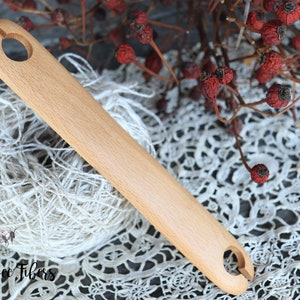 8&quot; Hardwood Shuttle: Inkle, Card, Rigid Heddle Weaving