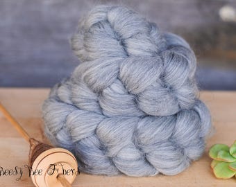 Undyed Soft Natural GRAY MERINO Combed Top Wool Roving Spinning Felting fiber