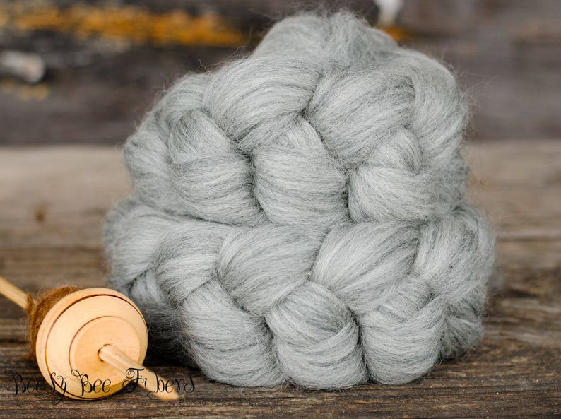 GRAY CORRIEDALE Wool Roving Undyed Combed Top Natural Gray Spinning Felting fiber 4 ounces image 1