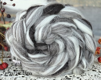 Fibra de hilado o fieltrado peinada de lana natural JACOB Humbug Blended Top